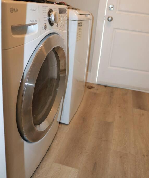 Newly Remodeled 2Bd Room A Frame Cottage Point Roberts Экстерьер фото